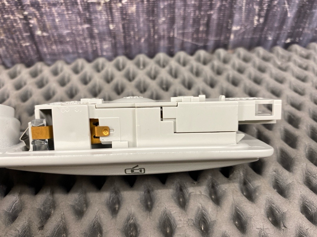 Плафон салона, 1360 рублей, Красноярск