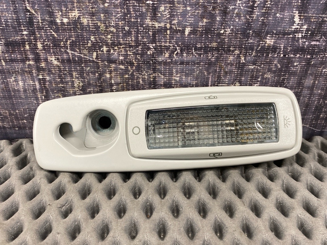 Плафон салона, 1360 рублей, Красноярск