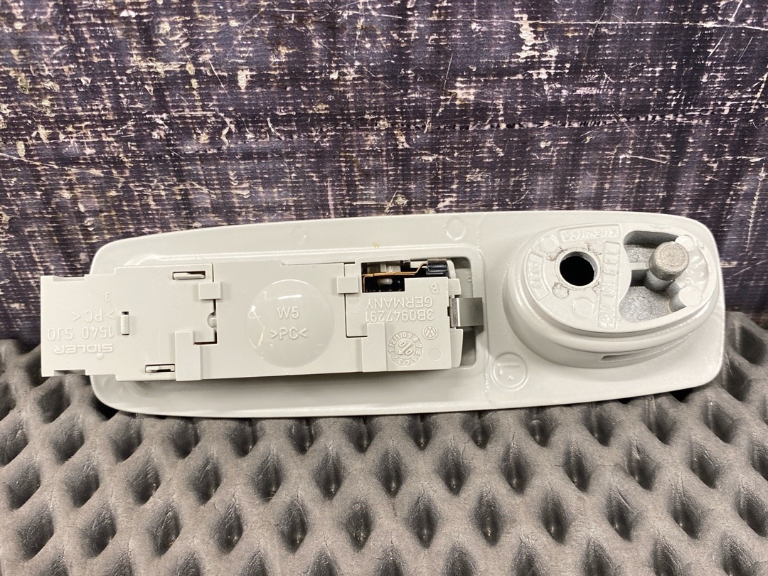 Плафон салона, 1360 рублей, Красноярск