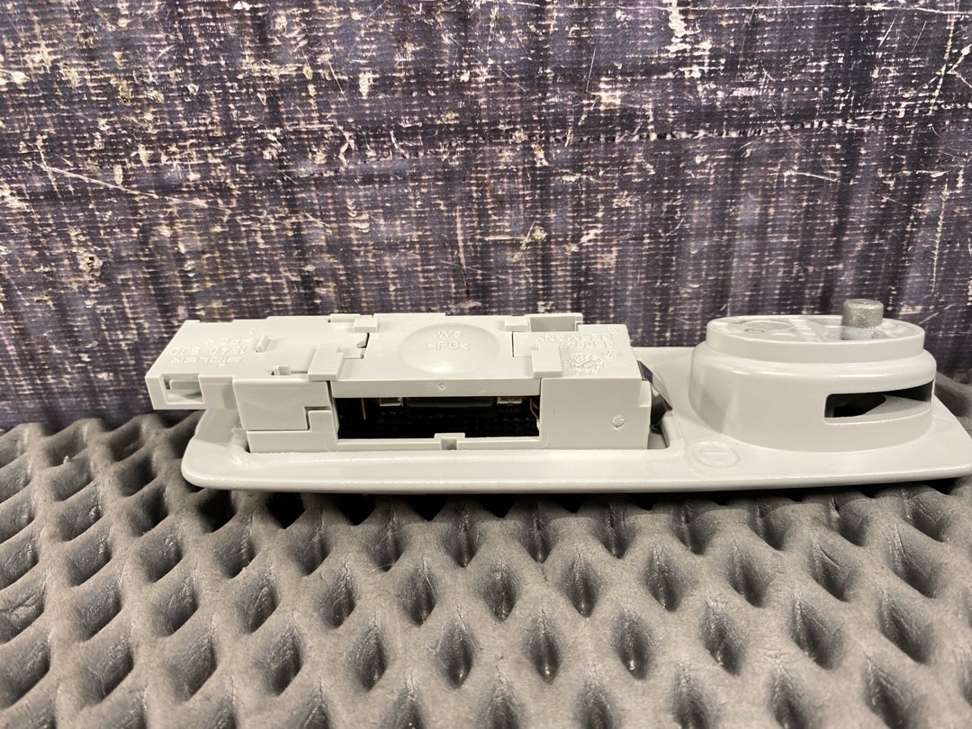 Плафон салона, 1360 рублей, Красноярск