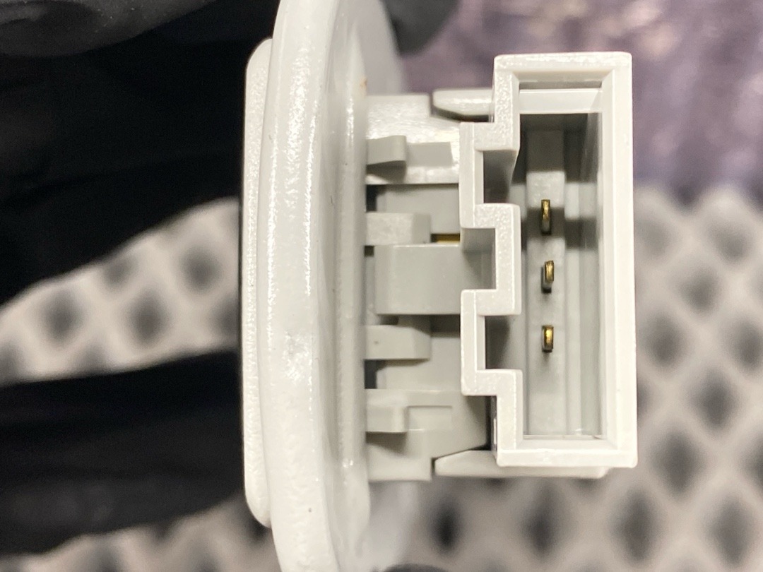 Плафон салона, 1360 рублей, Красноярск