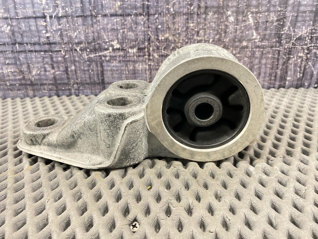 Сайлентблок, 2630 рублей, Красноярск