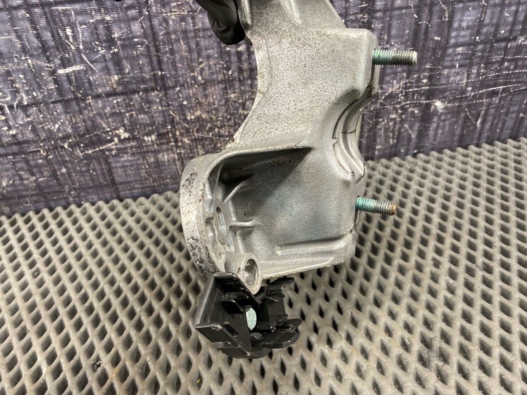 Кронштейн двигателя, 2340 рублей, Красноярск