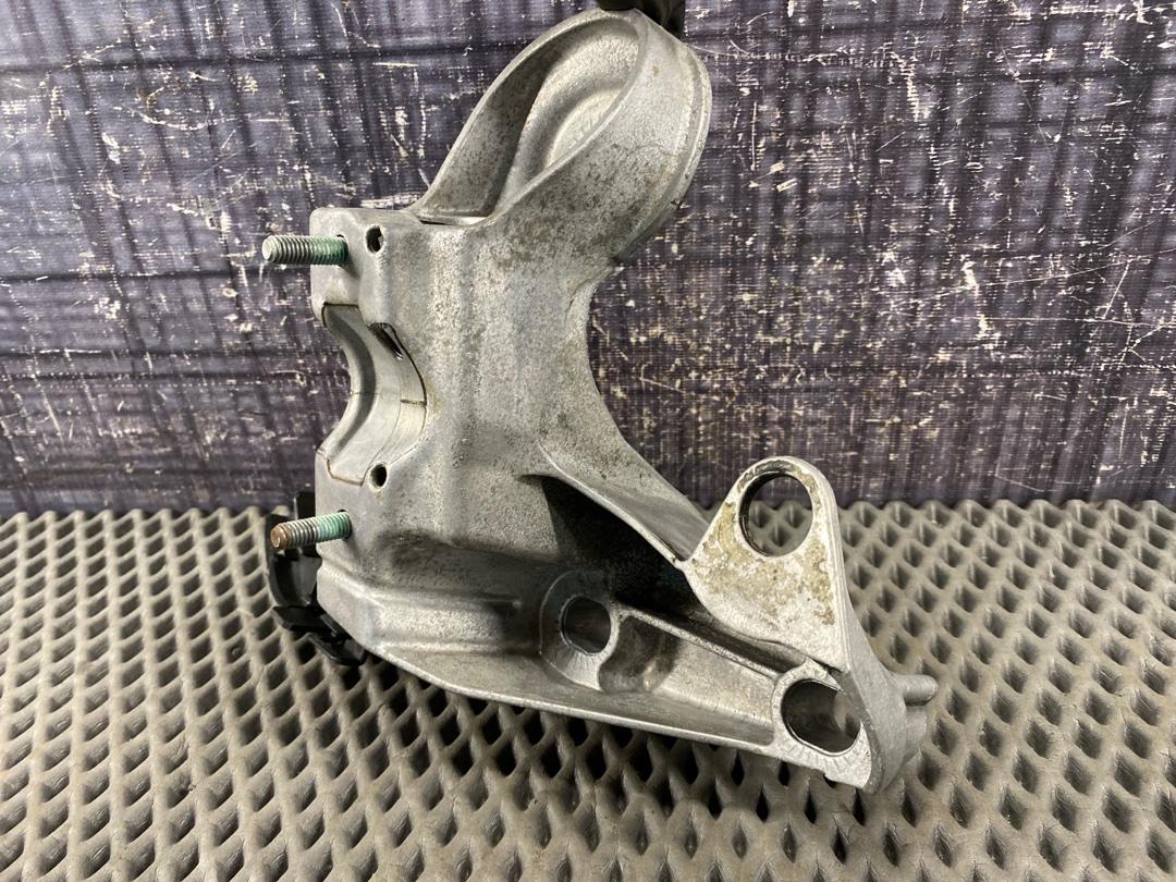 Кронштейн двигателя, 2340 рублей, Красноярск