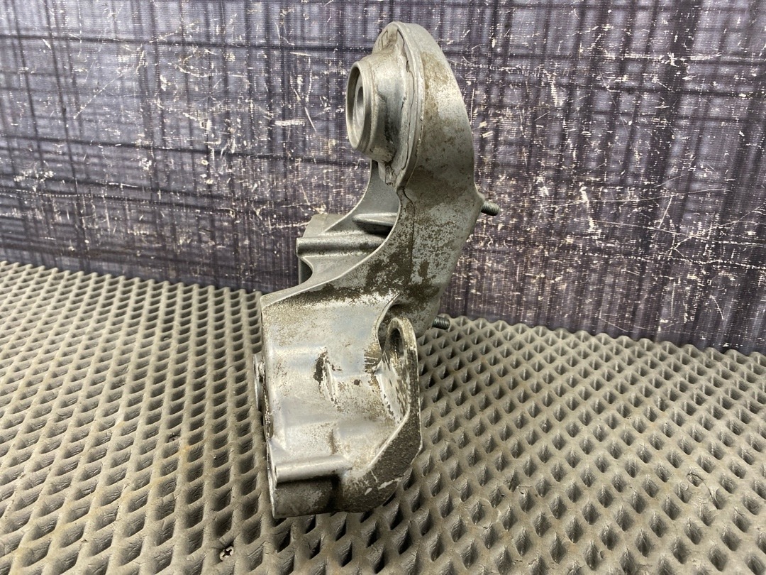 Кронштейн двигателя, 2340 рублей, Красноярск