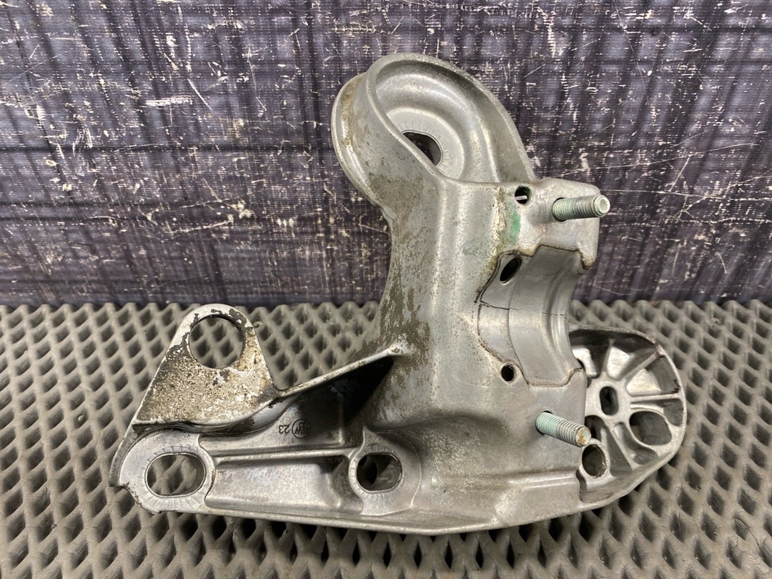 Кронштейн двигателя, 2340 рублей, Красноярск