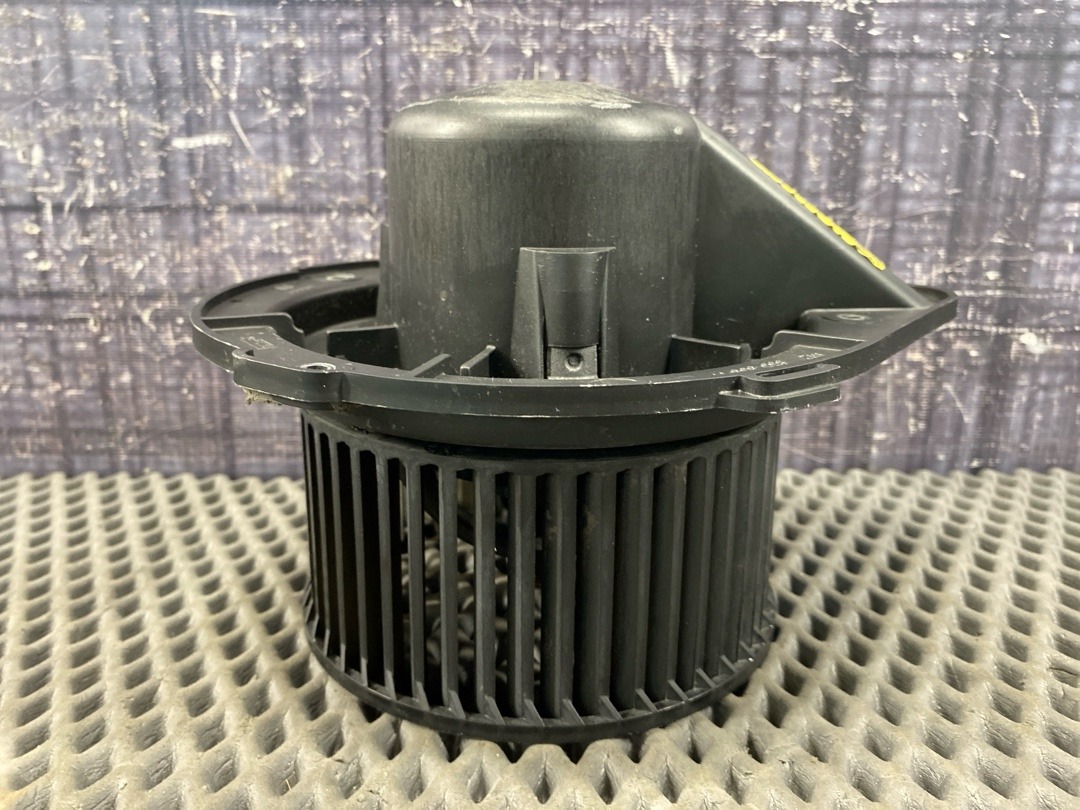 Мотор печки, 3220 рублей, Красноярск