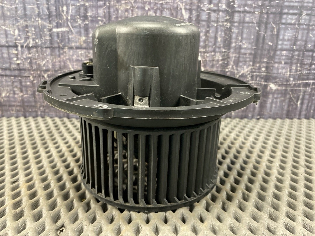 Мотор печки, 3220 рублей, Красноярск