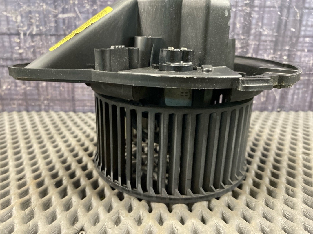 Мотор печки, 3220 рублей, Красноярск