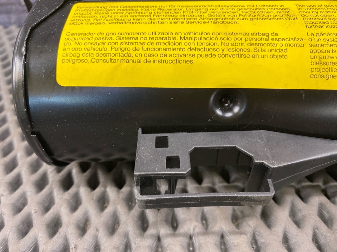 Подушка безопасности, 2040 рублей, Красноярск