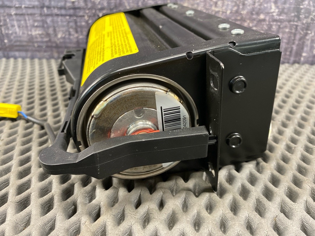 Подушка безопасности, 2040 рублей, Красноярск