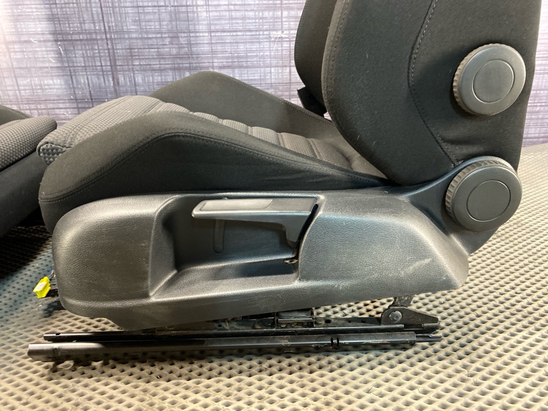 Комплект сидений, 34760 рублей, Красноярск