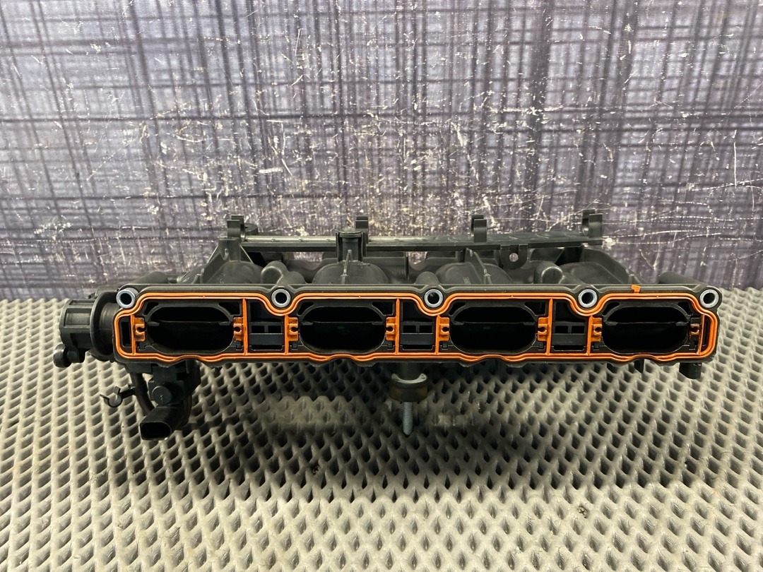 Коллектор впускной, 9030 рублей, Красноярск