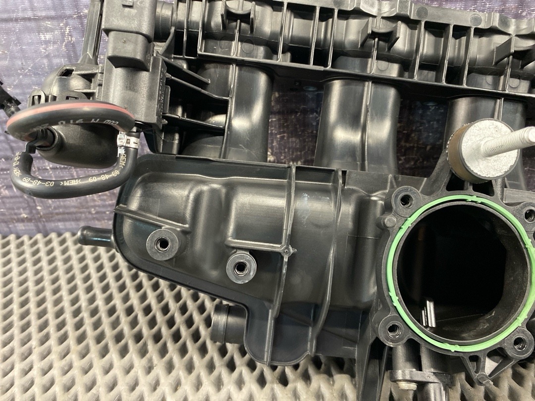 Коллектор впускной, 9030 рублей, Красноярск