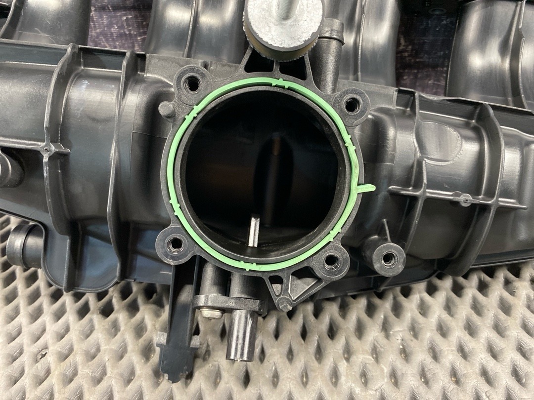 Коллектор впускной, 9030 рублей, Красноярск