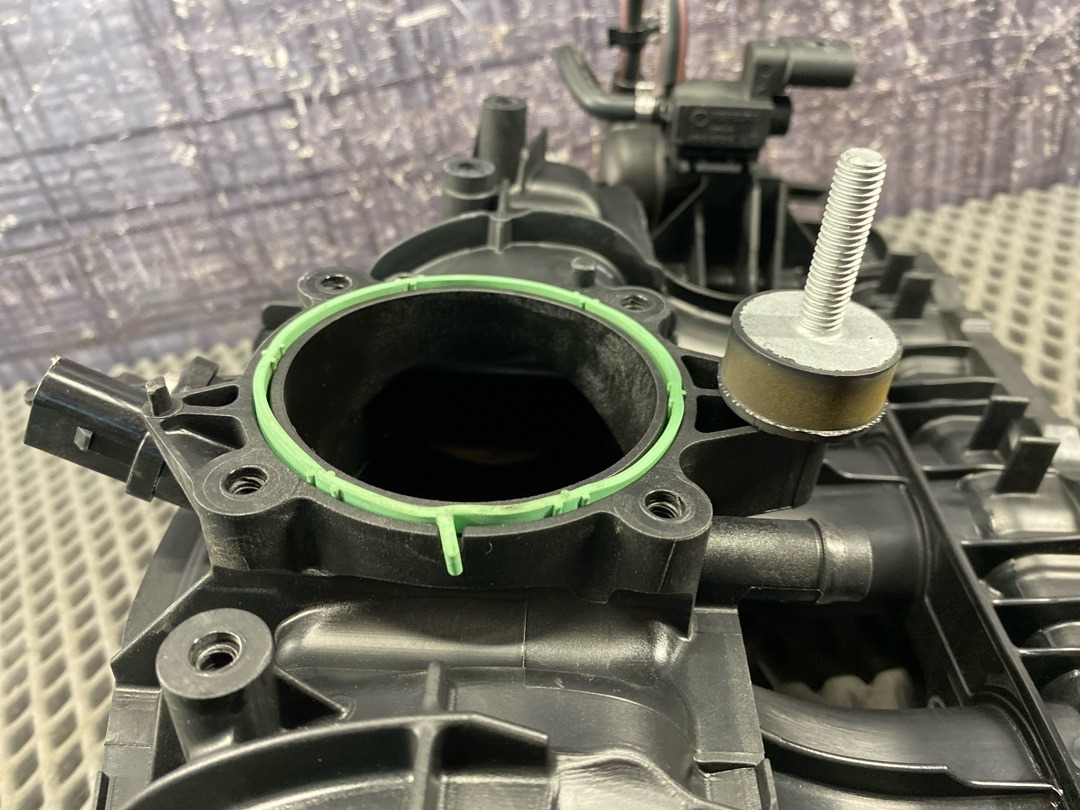 Коллектор впускной, 9030 рублей, Красноярск