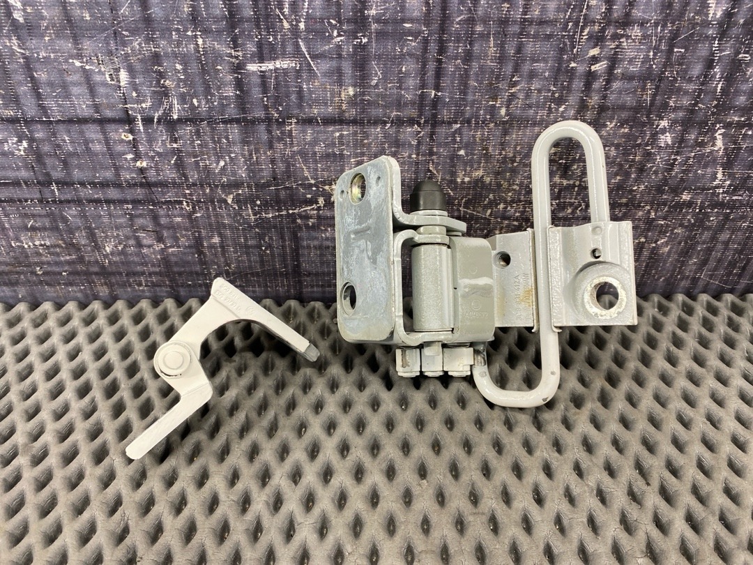 Петля двери, 4890 рублей, Красноярск