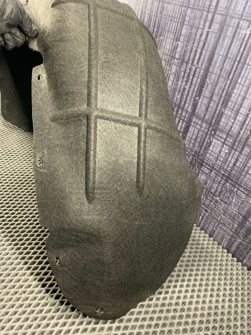 Подкрылок, 3160 рублей, Красноярск