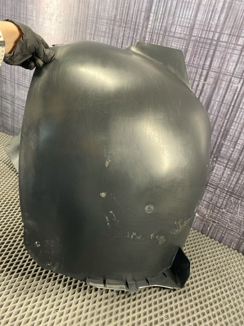 Подкрылок, 4060 рублей, Красноярск