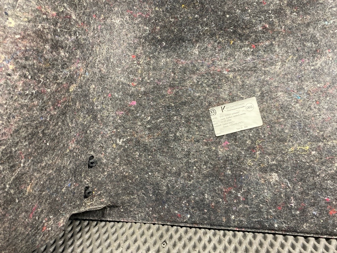 Обшивка багажника, 1920 рублей, Красноярск