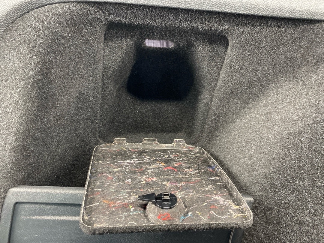 Обшивка багажника, 1920 рублей, Красноярск