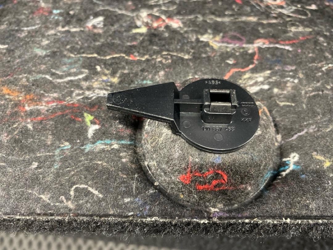 Обшивка багажника, 1920 рублей, Красноярск