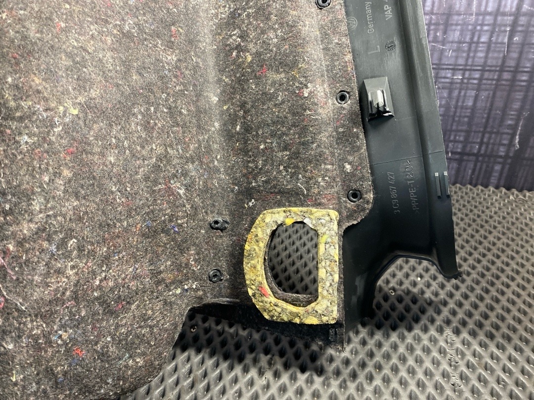 Обшивка багажника, 1920 рублей, Красноярск