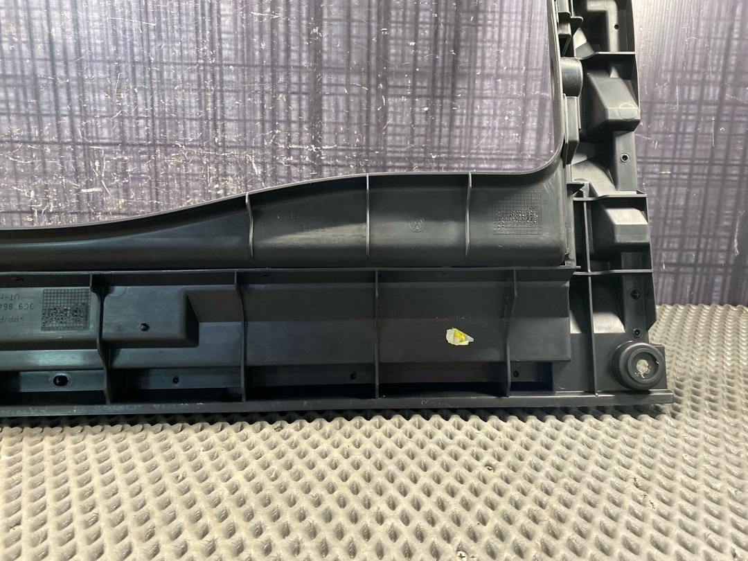 Пластик багажника, 740 рублей, Красноярск