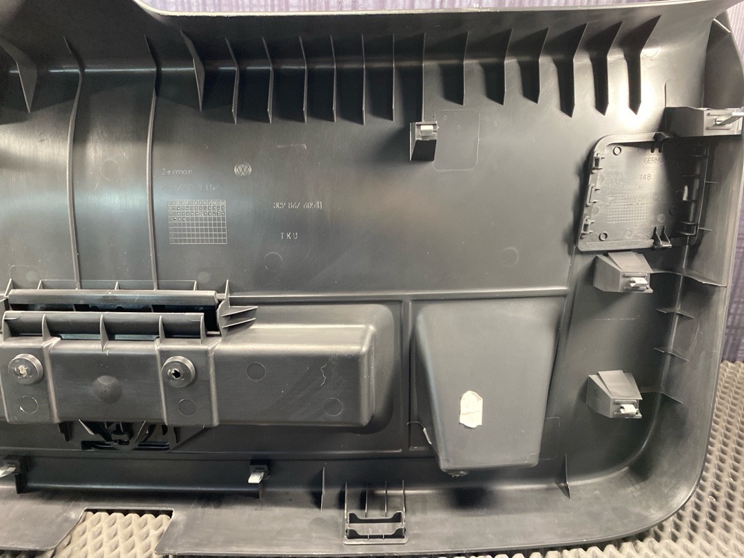 Обшивка крышки багажника, 1680 рублей, Красноярск