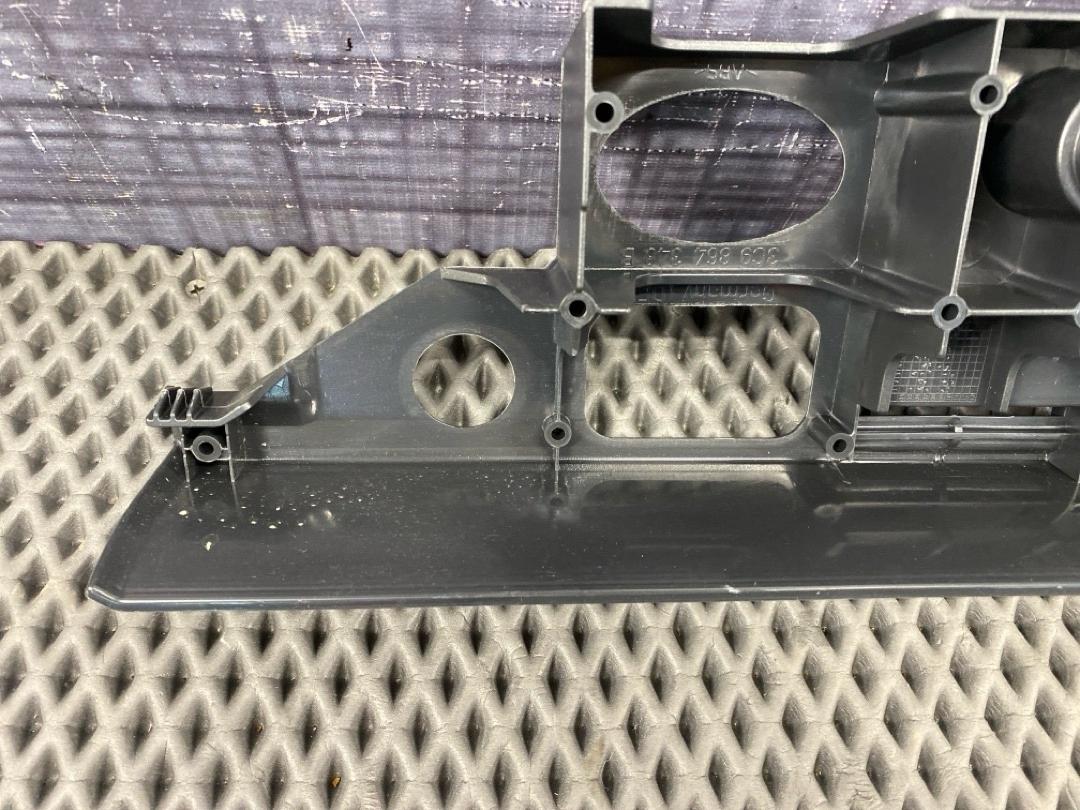 Пластик багажника, 430 рублей, Красноярск