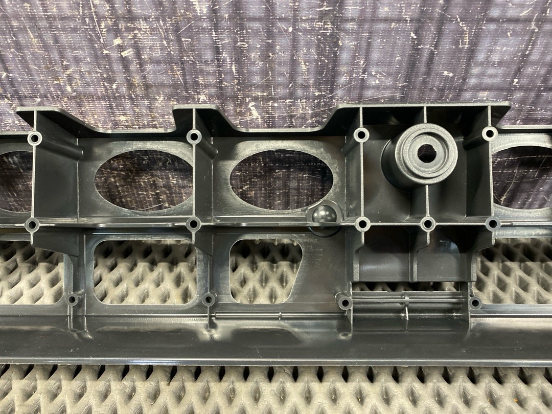 Пластик багажника, 430 рублей, Красноярск