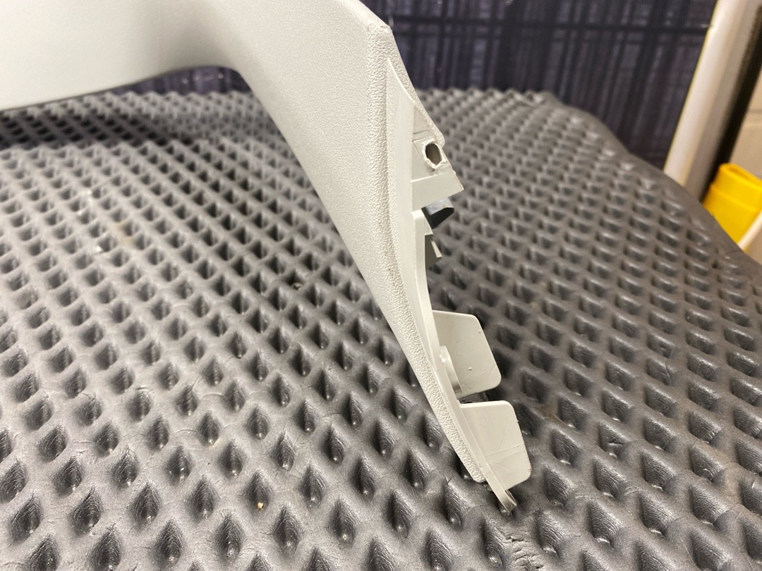 Обшивка крышки багажника, 670 рублей, Красноярск