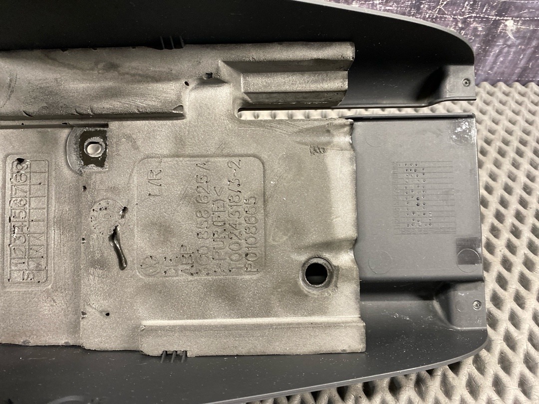 Кожух рулевой колонки, 1420 рублей, Красноярск