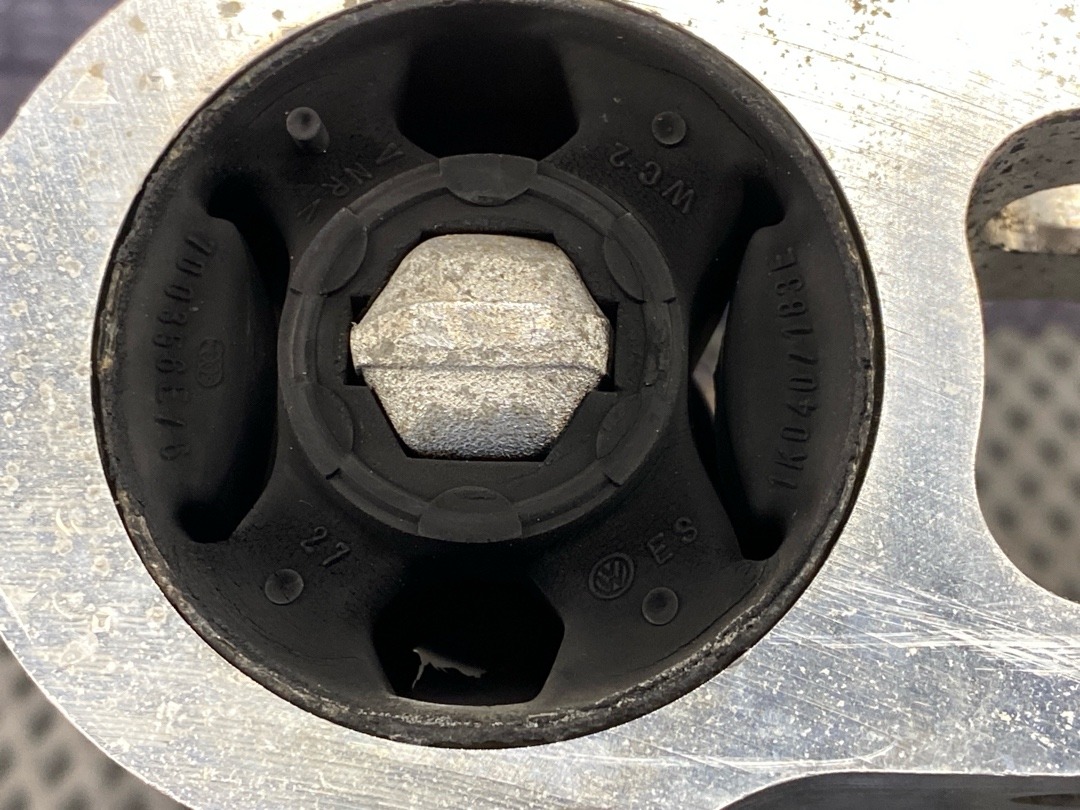 Рычаг подвески, 6440 рублей, Красноярск