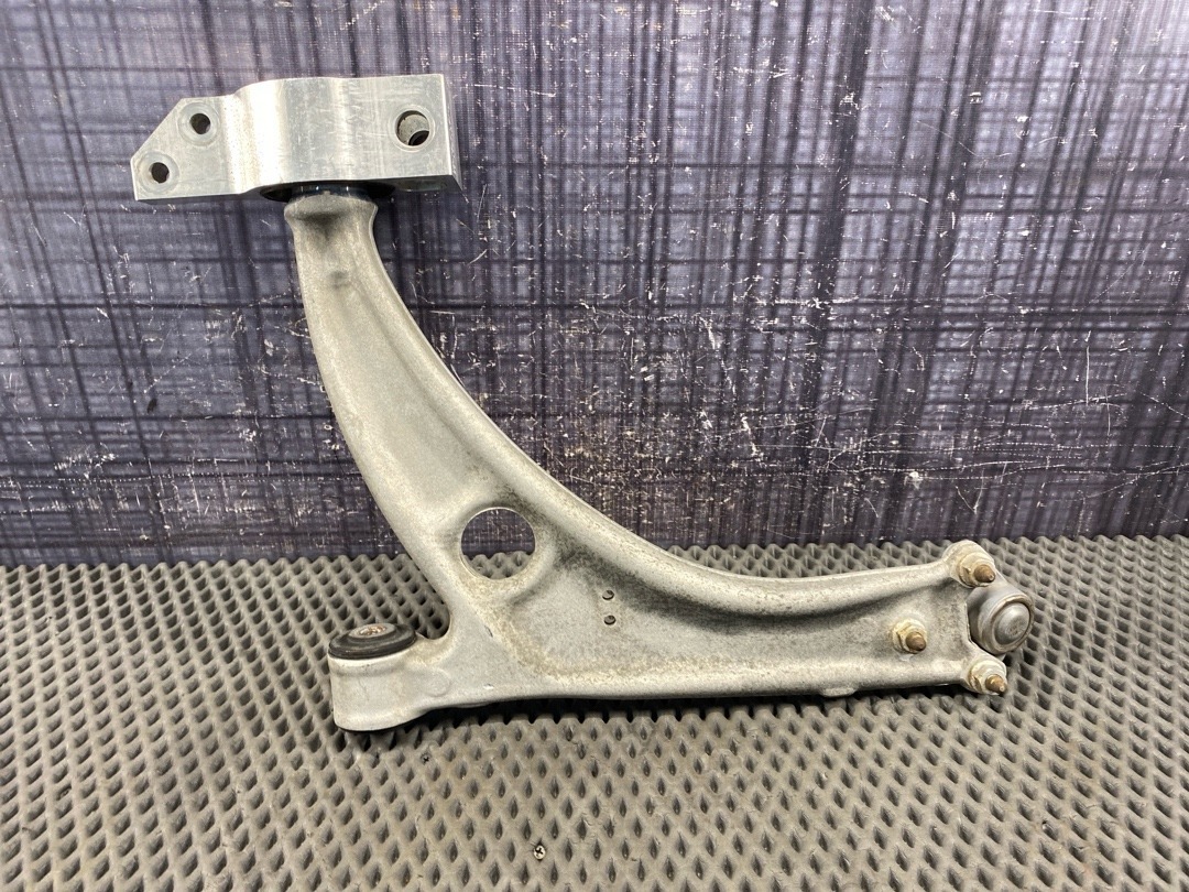 Рычаг подвески, 6440 рублей, Красноярск