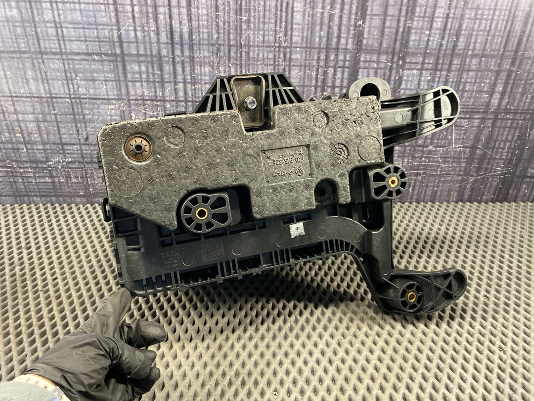 Кожух аккумулятора, 4640 рублей, Красноярск