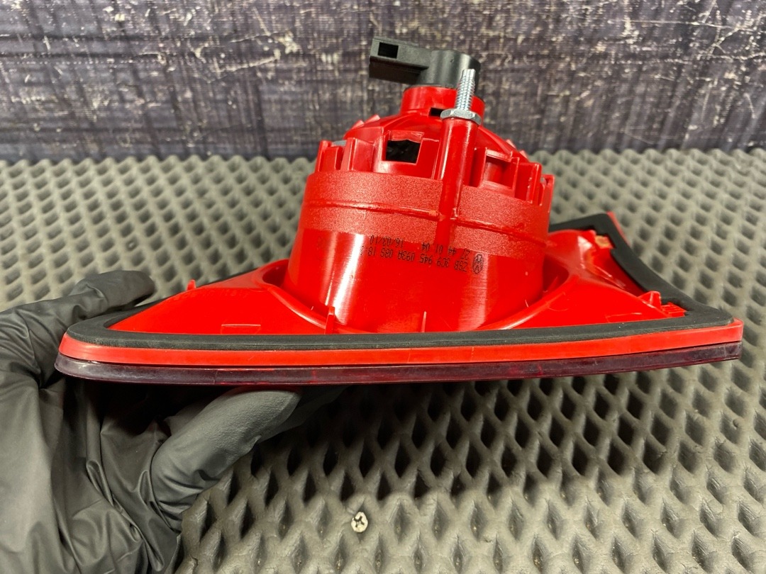 Фонарь в крышку багажника, 3860 рублей, Красноярск