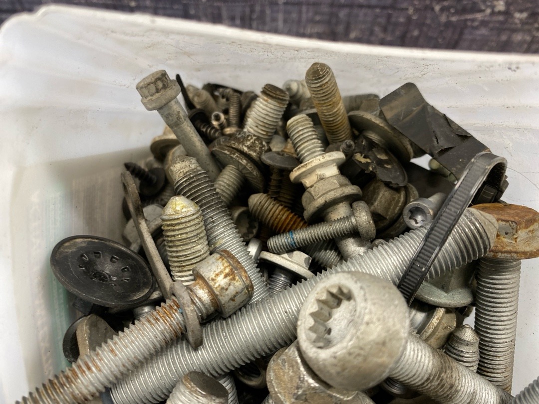 Болты и гайки, 3880 рублей, Красноярск