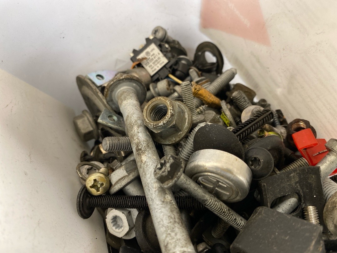 Болты и гайки, 3880 рублей, Красноярск