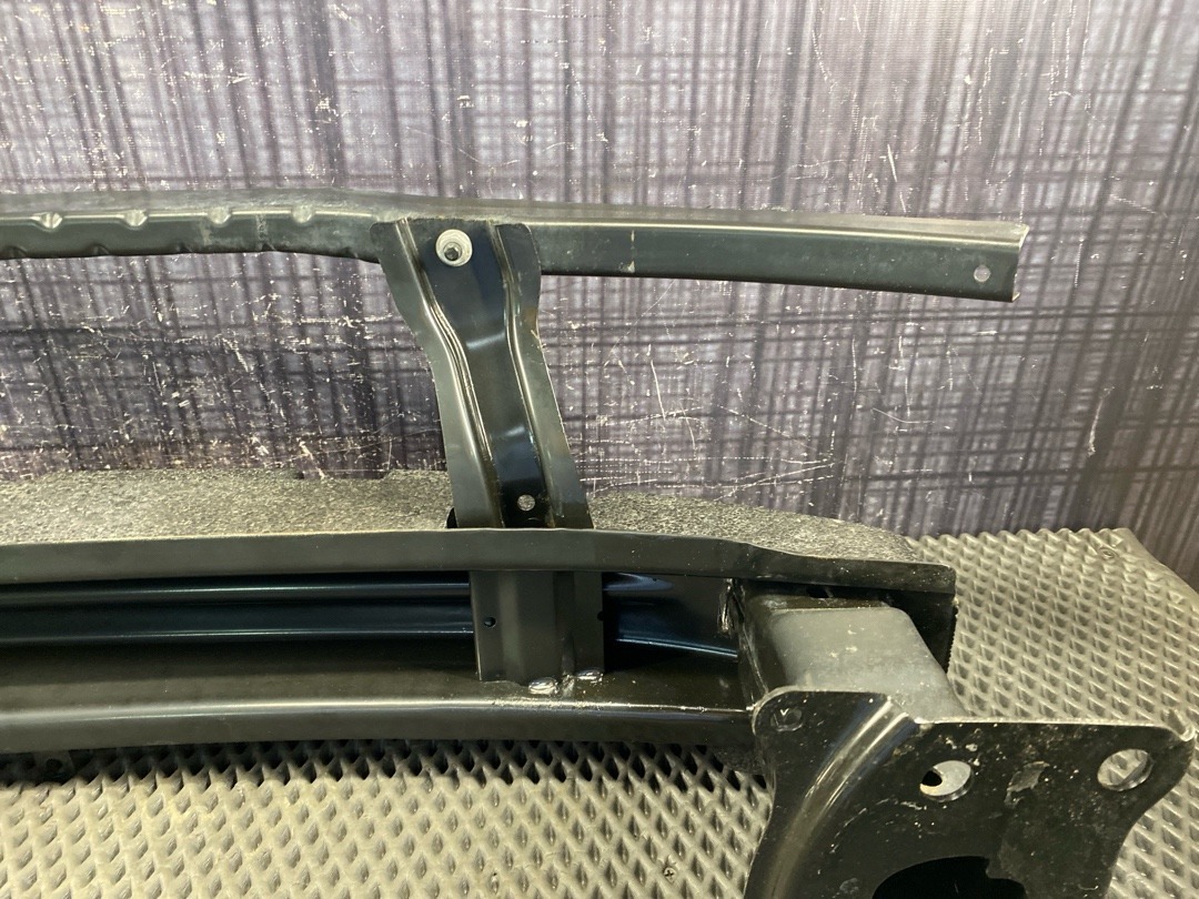 Усилитель бампера, 5860 рублей, Красноярск