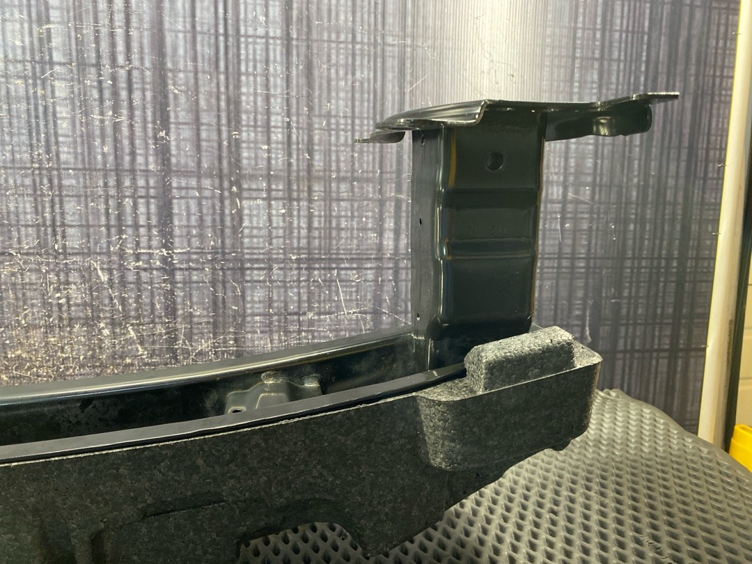 Усилитель бампера, 5860 рублей, Красноярск