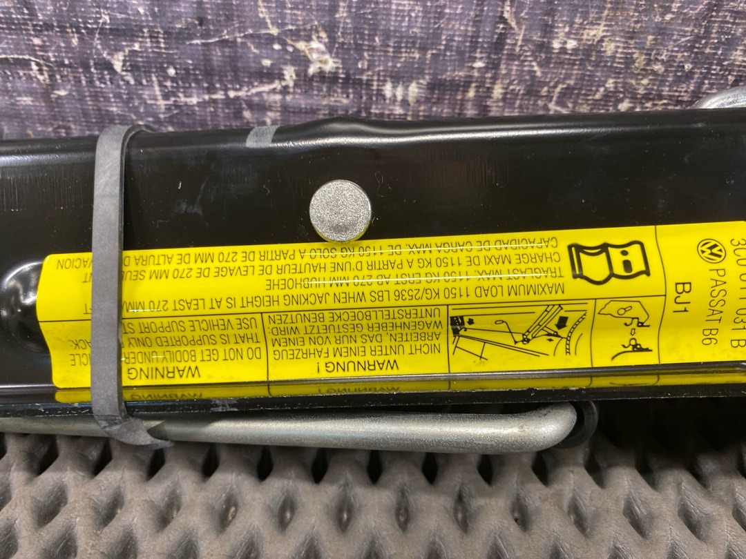 Домкрат, 3670 рублей, Красноярск