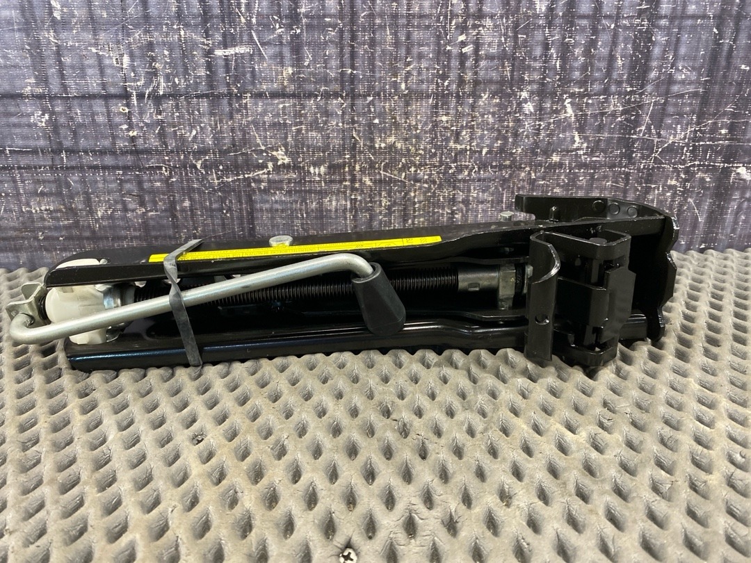 Домкрат, 3670 рублей, Красноярск