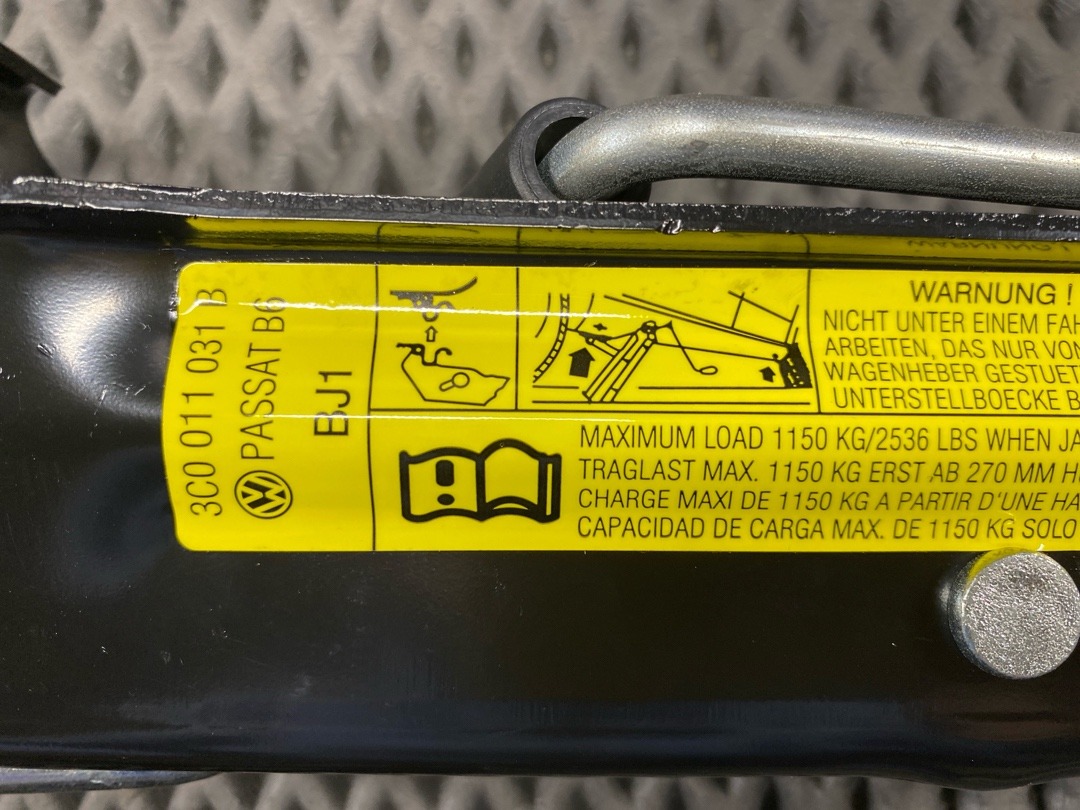 Домкрат, 3670 рублей, Красноярск