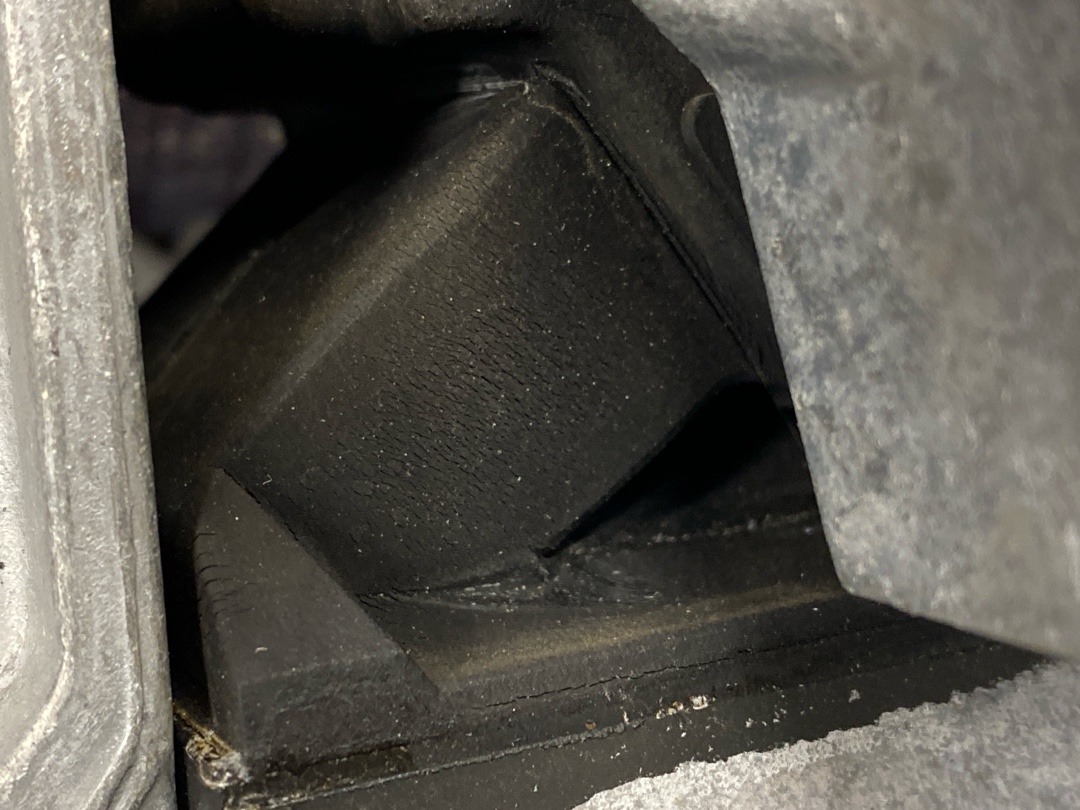 Подушка двигателя, 3730 рублей, Красноярск