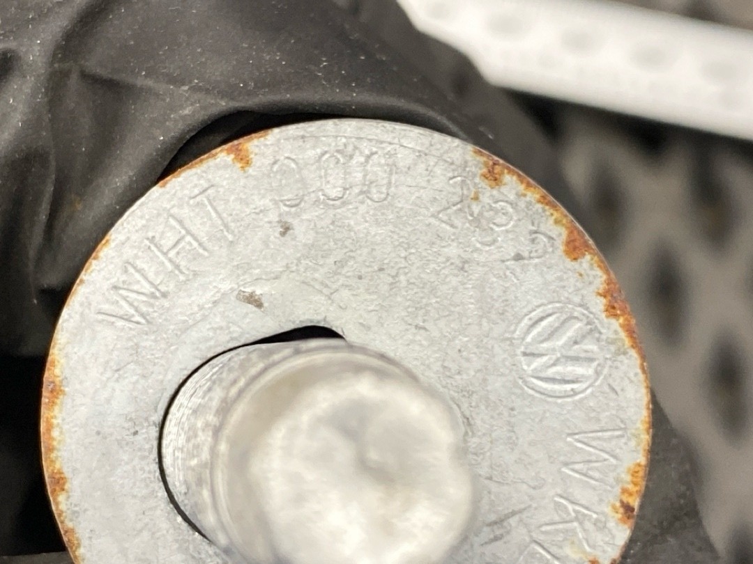 Болт развальный, 710 рублей, Красноярск