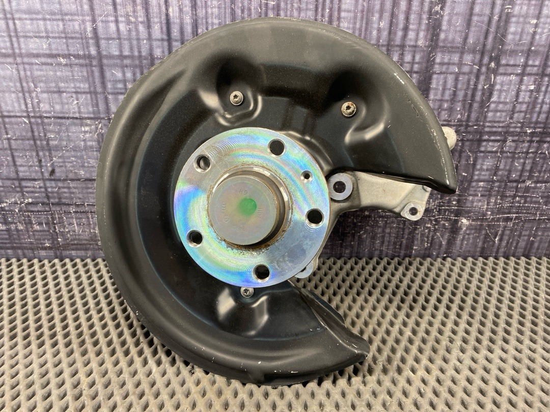 Поворотный кулак, 3430 рублей, Красноярск