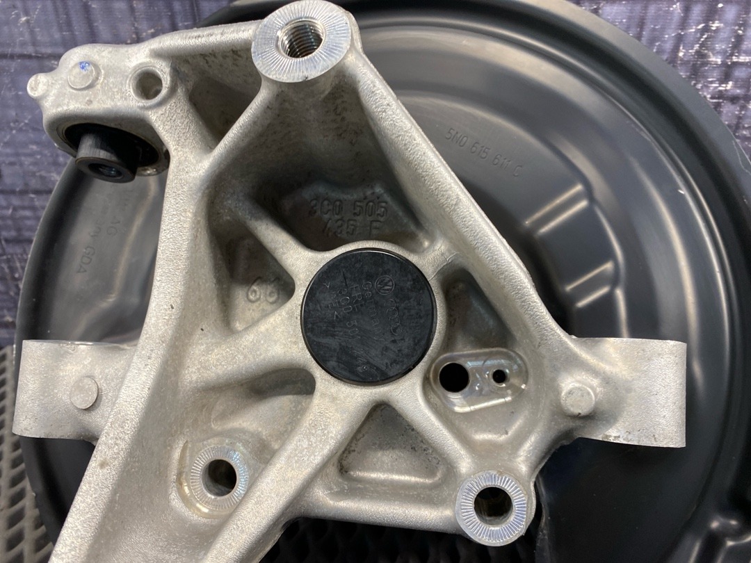 Поворотный кулак, 3430 рублей, Красноярск