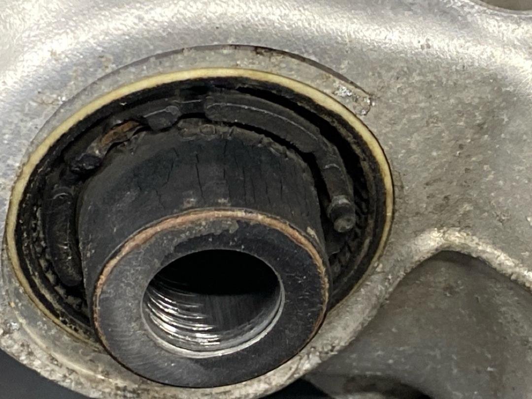 Поворотный кулак, 3430 рублей, Красноярск