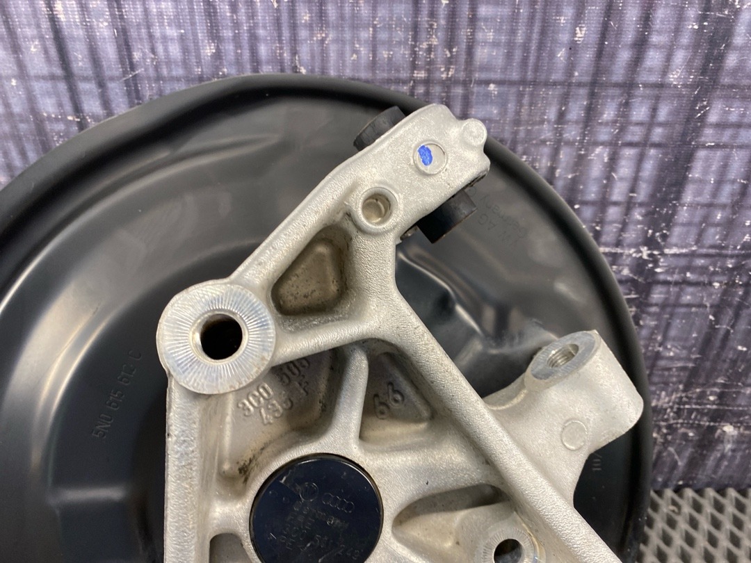 Поворотный кулак, 3430 рублей, Красноярск